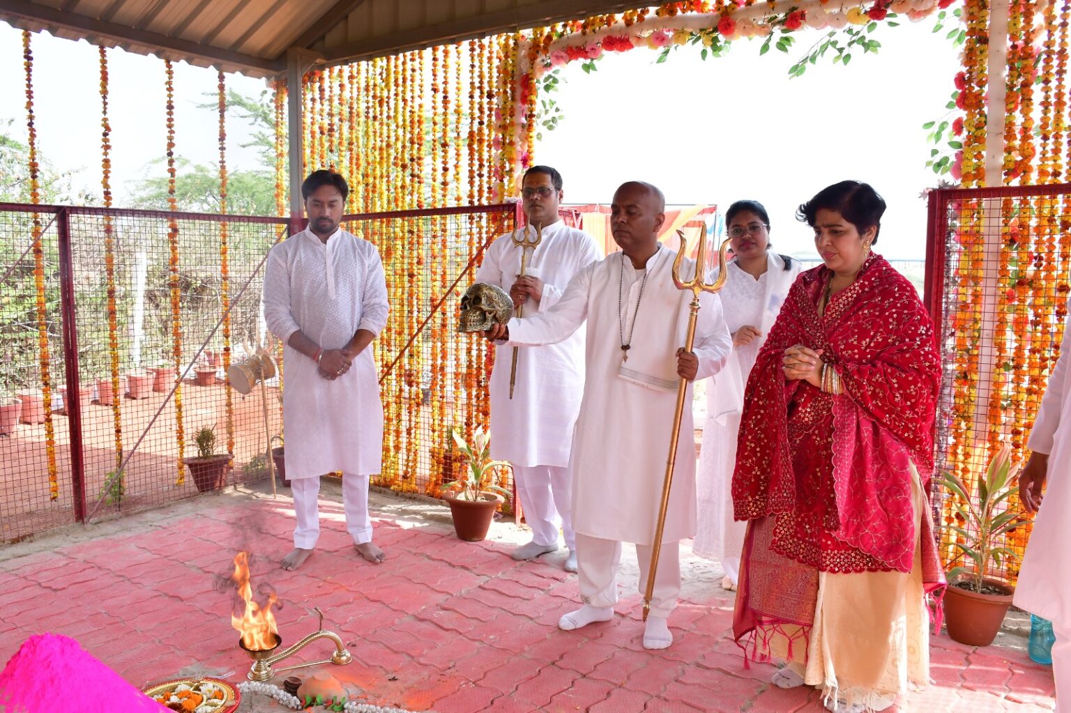 RUDRAYOGI PERFORMING VEDIC RITUAL